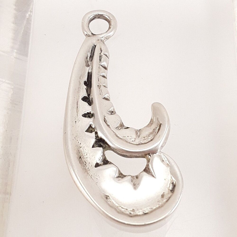 Unique Sterling Silver Pendant 14 g, Handmade Paisley or Fern Leaf, vintage OOAK
